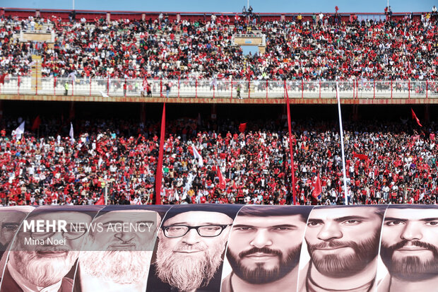 جشن قهرمانی تراکتور در استادیوم یادگار امام تبریز