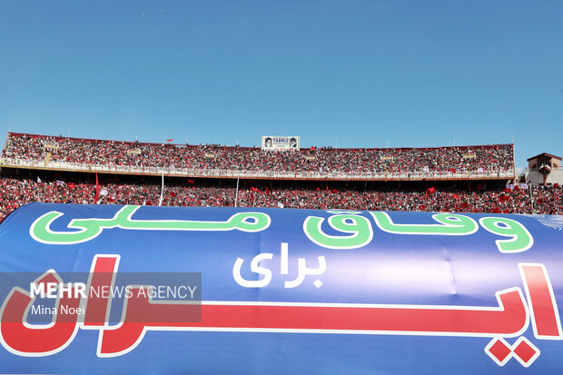 جشن قهرمانی تراکتور در استادیوم یادگار امام تبریز