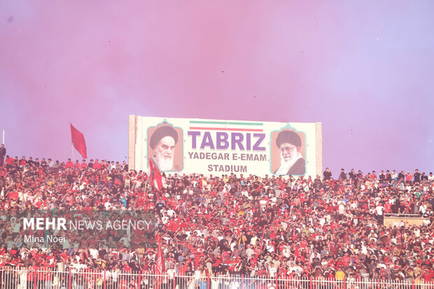 جشن قهرمانی تراکتور در استادیوم یادگار امام تبریز