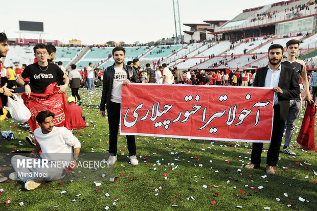 جشن قهرمانی تراکتور در استادیوم یادگار امام تبریز