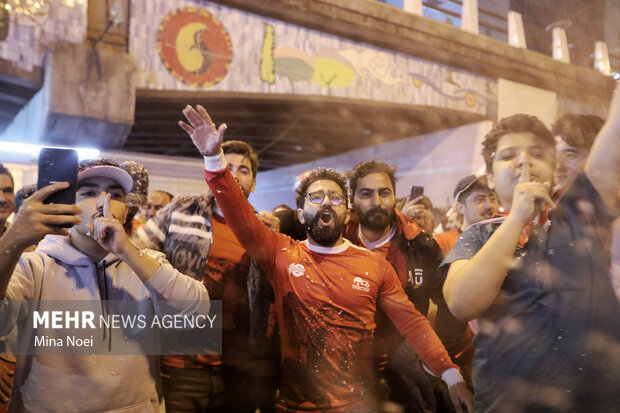 شادی خیابانی هواداران تراکتور