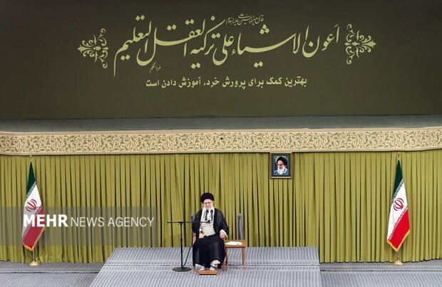 ڕێبەری باڵای ئێران: ترامپ درۆی کرد