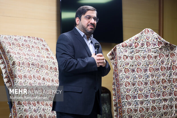 آیین رونمایی از بازطراحی نشان دانشگاه بین المللی سوره