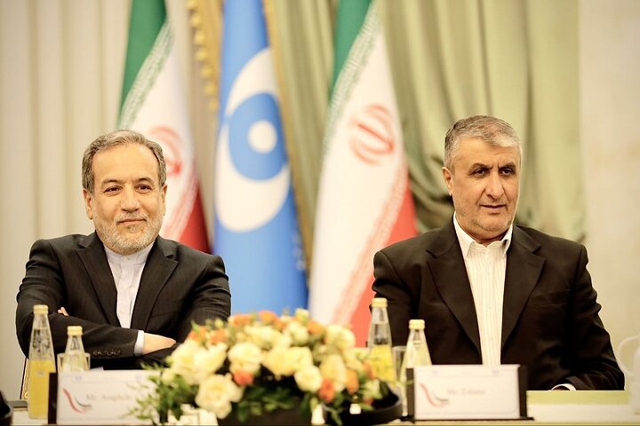 اسلامی: با اتکا به دانش بومی به حوزه راهبردی صنعت هسته‌ای دست یافتیم