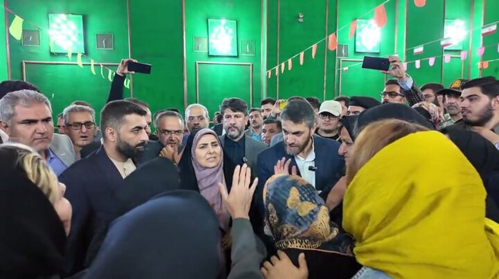 پایان بلاتکلیفی در مسکن مهر اسلام‌آبادغرب با ورود مستقیم «خانم وزیر»
