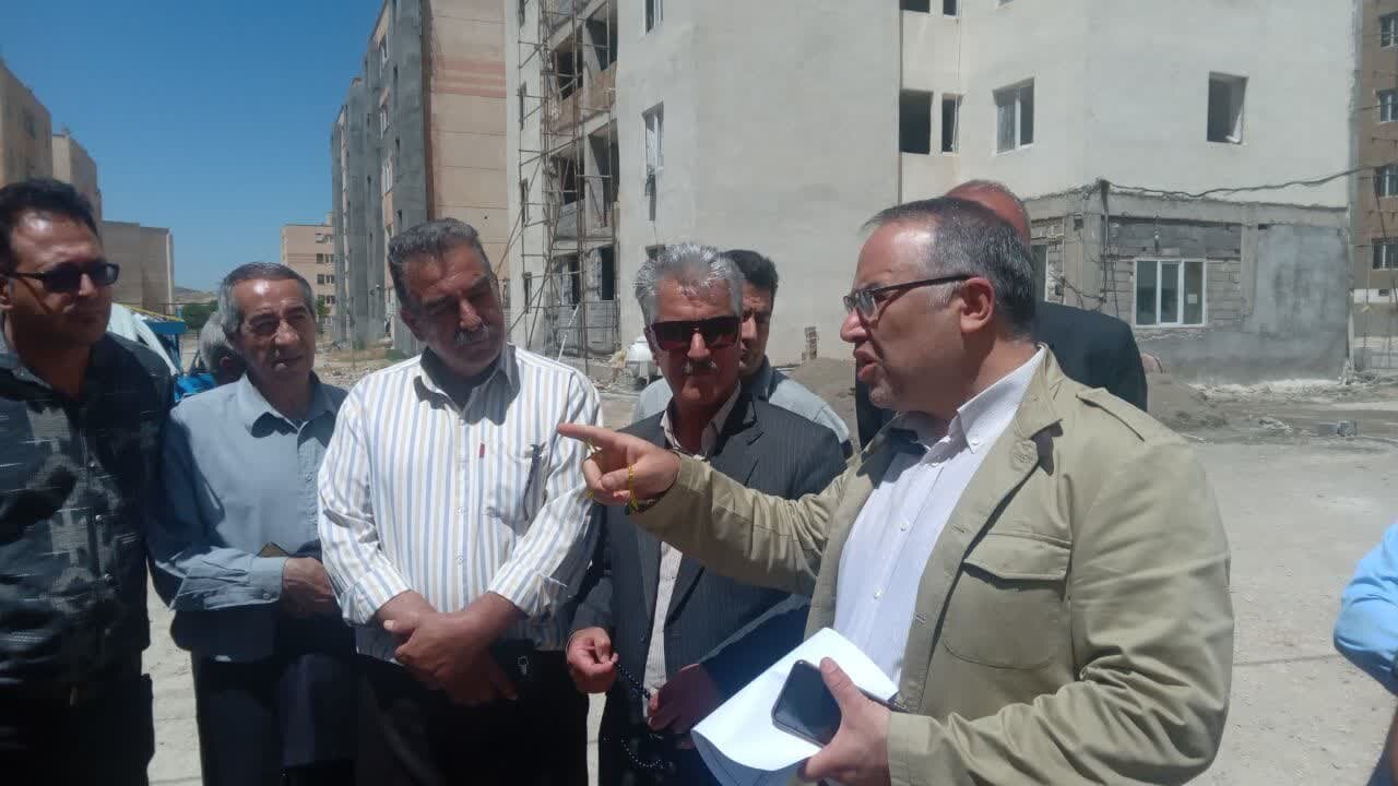 پایان بلاتکلیفی در مسکن مهر اسلام‌آبادغرب با ورود مستقیم «خانم وزیر»