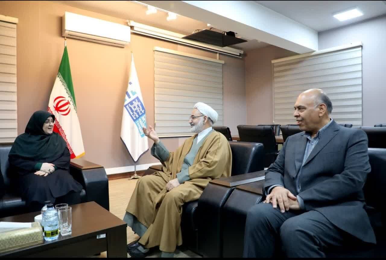 نمايشگاه،مشهد