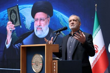 دنیا سے بے نیازی اور مظلوم کی حمایت مزاحمتی سفارت کاری کی بنیاد ہے، صدر پزشکیان