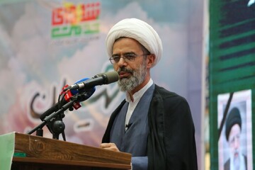 نوری: فرار ناوهای آمریکایی ابهت پوشالی آمریکای جنایتکار را فرو ریخت