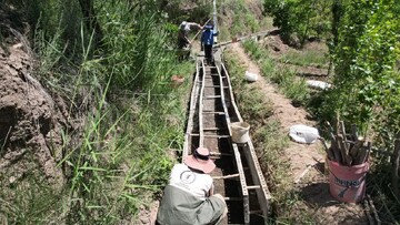 اجرای طرح «آبخیز تا جالیز» در روستای سلیمان‌آباد الموت شرقی