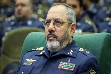 وزير الدفاع: اليمنيون لا يخشون أمريكا