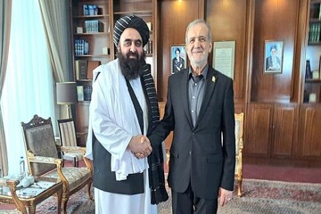 Pezeshkian meets with Taliban FM to discuss ties