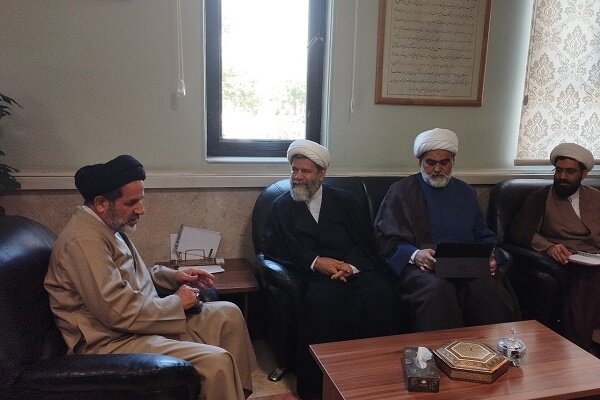 لزوم ساماندهی موقوفات مدارس علمیه فارس