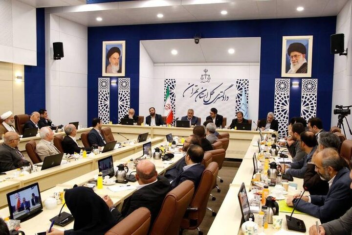 استمرار مبارزه با فساد در دادگاه‌های ویژه رسیدگی به جرایم اقتصادی