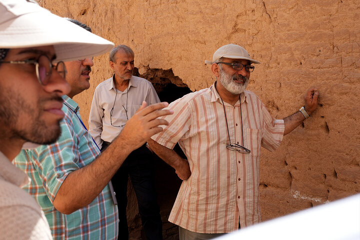 برگزاری کارگاه حفاظت اضطراری قلعه تاریخی عزآباد