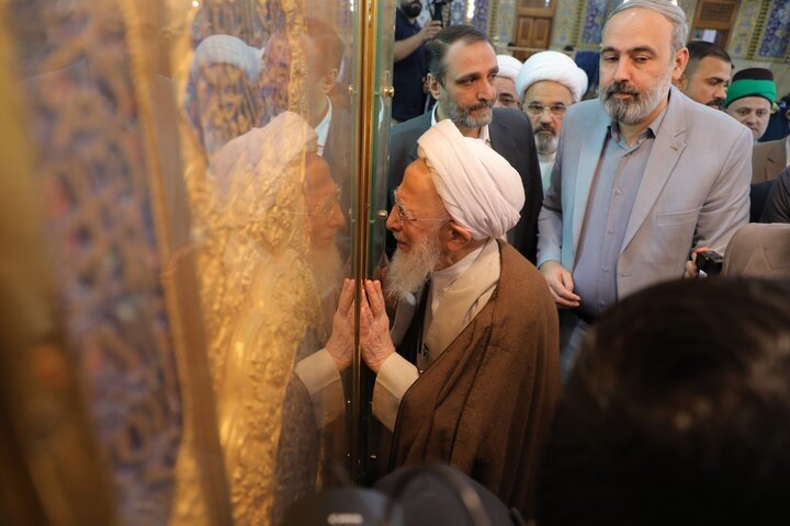 سفر آیت الله جوادی آملی به عراق معنوی و پربرکت بود
