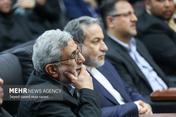 مراسم بزرگداشت شهید امیرعبدالهیان و شهدای خدمت