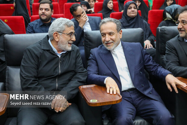 مراسم بزرگداشت شهید امیرعبدالهیان و شهدای خدمت