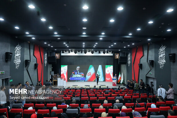 مراسم بزرگداشت شهید امیرعبدالهیان و شهدای خدمت