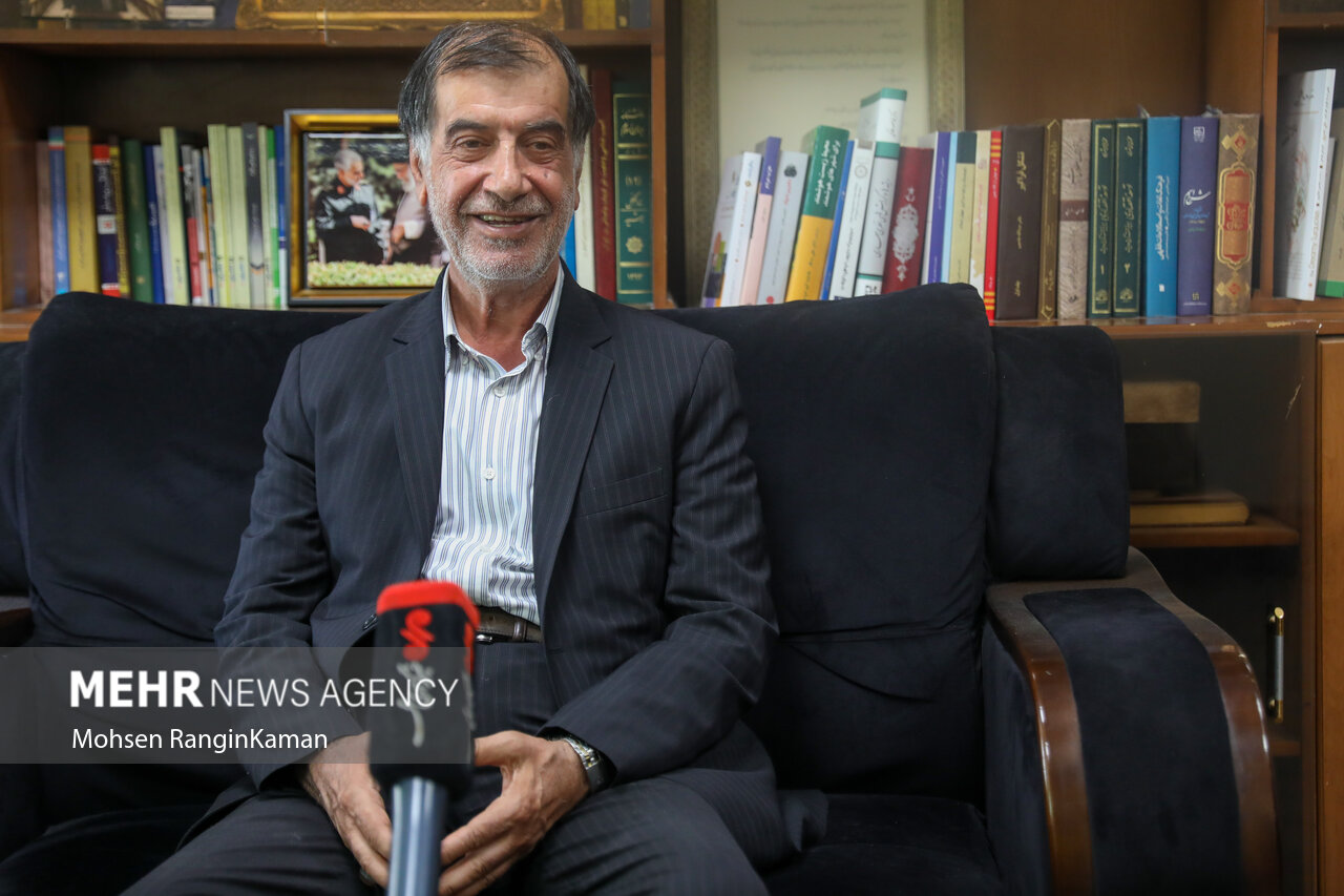 باهنر: رئیسی «با آقا اجازه»، از مسئولیت شانه خالی نمی‌کرد