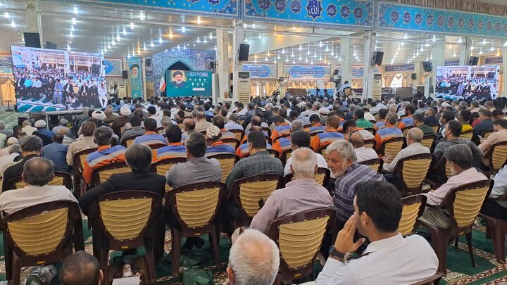 مراسم گرامیداشت شهدای خدمت در بوشهر برگزار شد