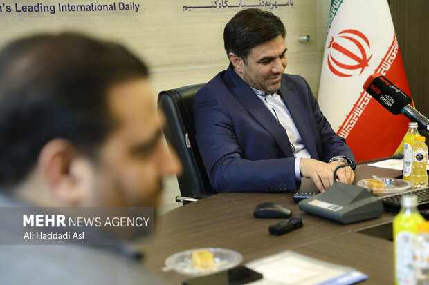 بازدید معاون وزیر ارتباطات و رئیس فناوری اطلاعات ایران از خبرگزاری مهر