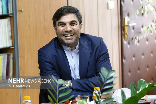 بازدید معاون وزیر ارتباطات و رئیس فناوری اطلاعات ایران از خبرگزاری مهر