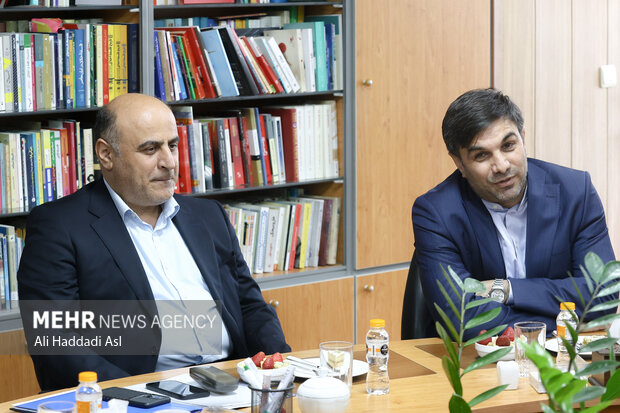 بازدید معاون وزیر ارتباطات و رئیس فناوری اطلاعات ایران از خبرگزاری مهر