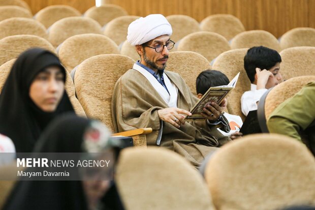 همایش سفیران آیه ها در بجنورد