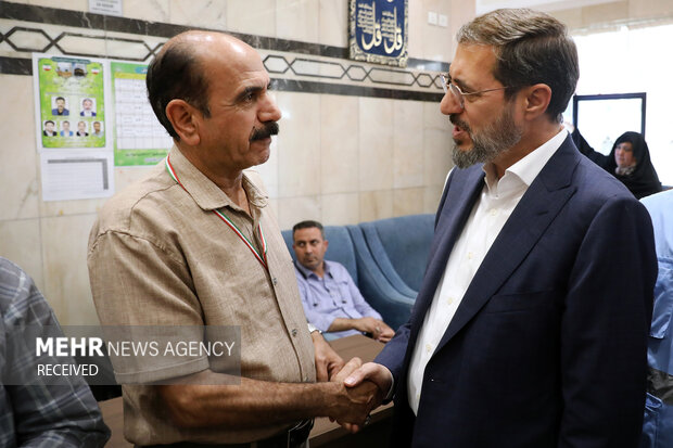 بازدید سرزده سرپرست حجاج ایرانی از هتل جراند حیات