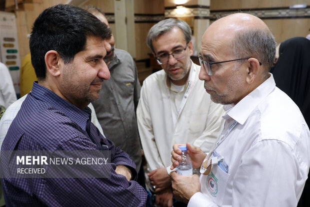 بازدید سرزده سرپرست حجاج ایرانی از هتل جراند حیات