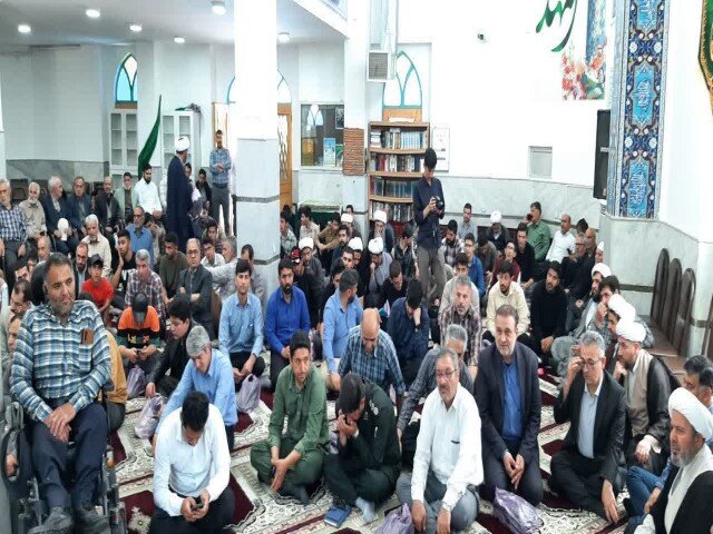 ضرغامی در مراسم شهدای خدمت قروه: رئیسی الگوی مدیریت خالصانه بود