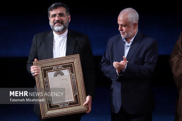 مراسم رونمایی از سمفونی «روایت پرواز اردیبهشت»