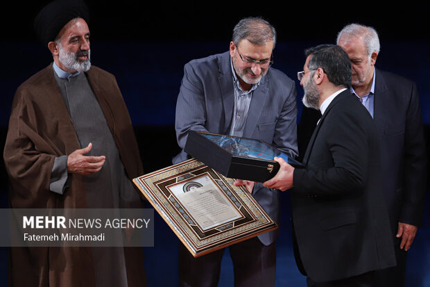 مراسم رونمایی از سمفونی «روایت پرواز اردیبهشت»