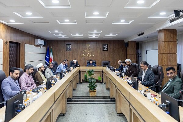 مجازي،فضاي،سواد،سند،ارتقاي،ترويج،جامع،كميسيون،ايجاد
