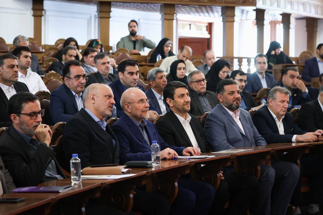 اعلام برنامههای مجلس در حوزه اقتصاد دیجیتال، هوش مصنوعی و هوشمندسازی اعلام برنامههای مجلس در حوزه اقتصاد دیجیتال، هوش مصنوعی و هوشمندسازی