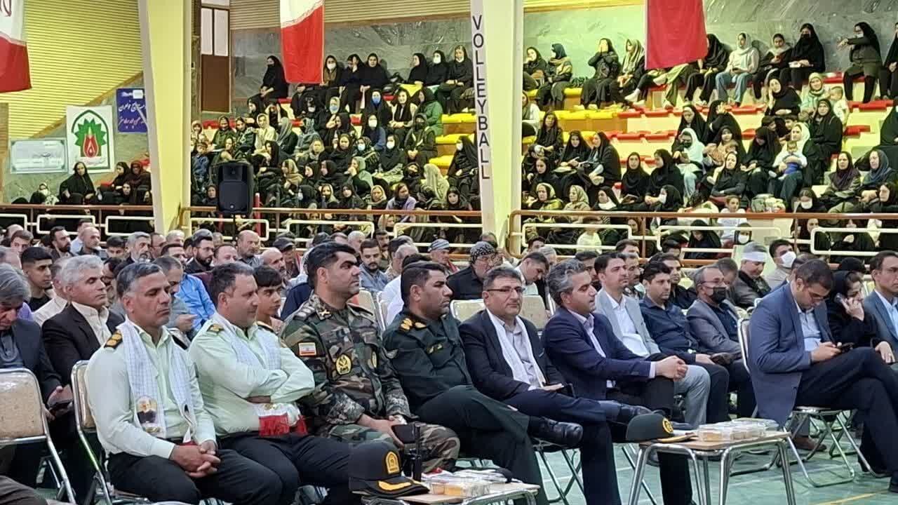 اتحاد در برابر دشمن مشترک از پیامهای اردیبهشت معطر بود