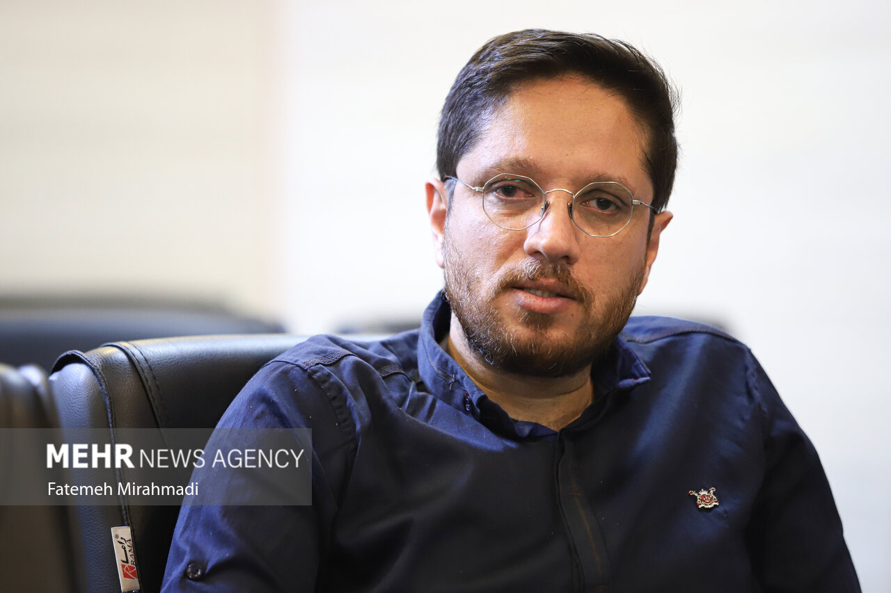 مهندسی سلیقه با نوع سانسبندی؛ «دوئل»را با لحن «بچههای آسمان» ساختیم!