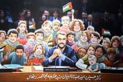 نمایشگاه پوسترهایی از شهیدان خدمت آنلاین شد