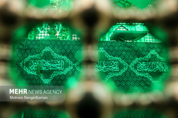 آیین غبارروبی ضریح مطهر آستان مقدس امامزاده صالح (ع)