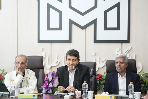 آمادگی وزارت ارتباطات در بهره گیری از تولید محتوای دانشگاهی