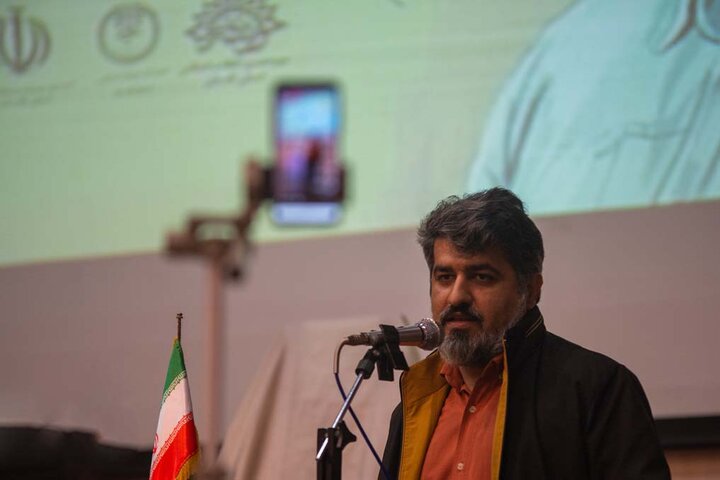 خاطرات مستندسازی که چهار سفر همراه رئیس‌جمهور شهید بود