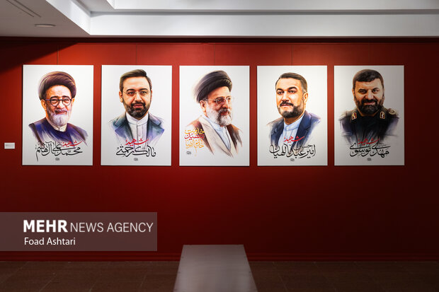 افتتاح نمایشگاه خادمان ملت در حوزه هنری