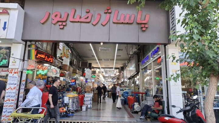 خاطرات دهه ۶۰ با قطع برق زنده شد؛ موتور برق بهتر از چراغ نفتی