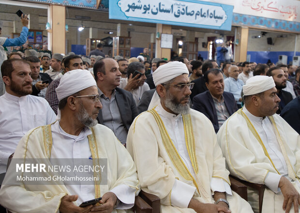 آئین تکریم و معارفه فرمانده سپاه امام صادق (ع) استان بوشهر