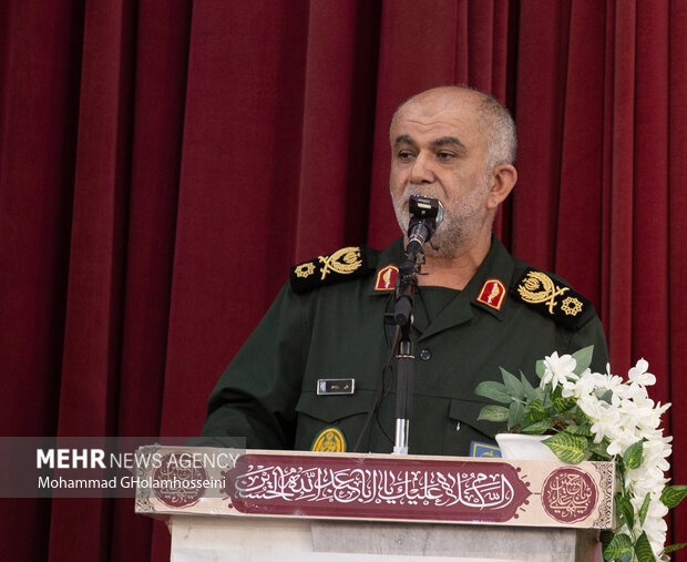 آئین تکریم و معارفه فرمانده سپاه امام صادق (ع) استان بوشهر