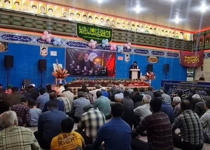 مراسم بزرگداشت شهدای خدمت در آبپخش برگزار شد