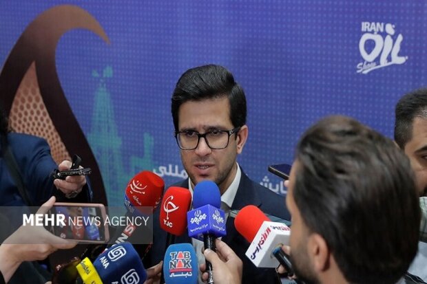معاون وزیر نفت: مجوز واردات بنزین سوپر صادر شد
