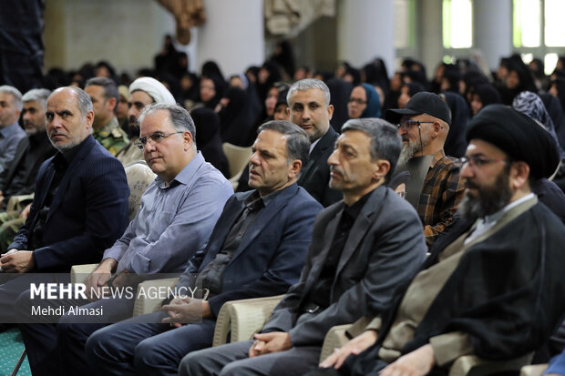 بزرگداشت شهدای خدمت در استان زنجان