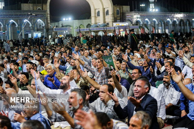 سالگرد شهادت آیت الله رئیسی و شهدای خدمت در مسجد جمکران